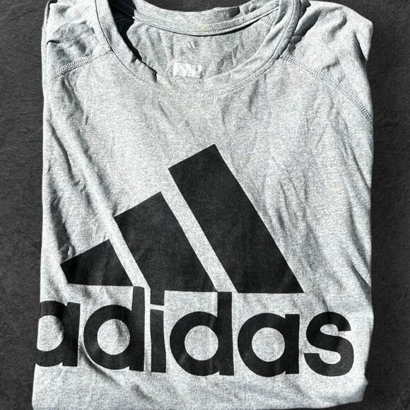 Adidas T-shirt, gray athletic, crewneck, short sleeve.  Men's XL - Picture 1 of 6